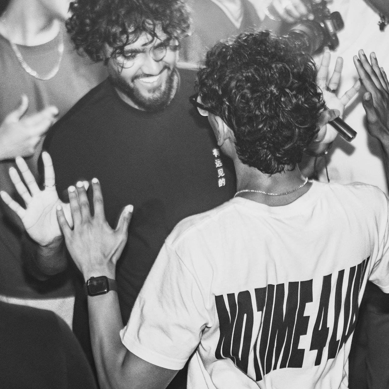 TEES ➞
